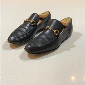 black Gucci Jordaan loafer in size 8G